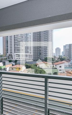Studio para alugar com 26m², 1 quarto e sem vaga Studio para alugar com 26m², 1 quarto e sem vagaVaranda