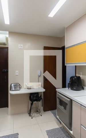 Apartamento à venda com 120m², 4 quartos e 2 vagasCozinha