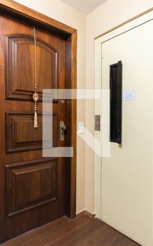 Apartamento à venda com 120m², 4 quartos e 2 vagasHall