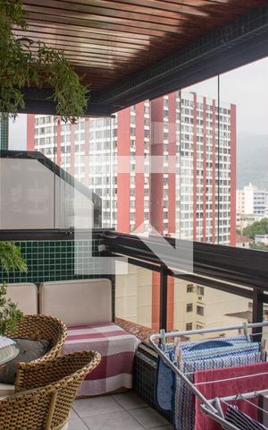 Apartamento à venda com 88m², 3 quartos e 2 vagasVaranda da Sala