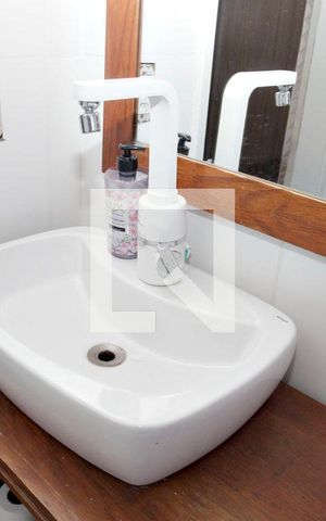 Apartamento à venda com 111m², 3 quartos e sem vagaBanheiro 1