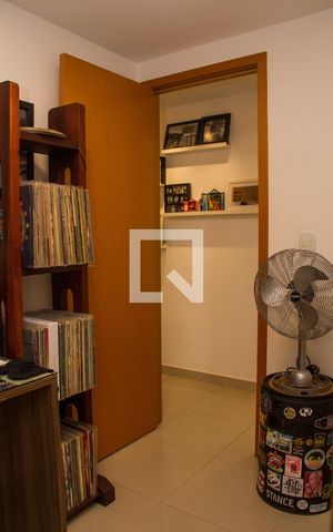 Apartamento à venda com 90m², 3 quartos e 1 vagaEscritório (Quarto de Serviço Reversível)