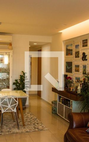Apartamento à venda com 90m², 3 quartos e 1 vagaSala