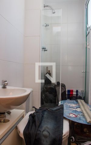 Apartamento à venda com 90m², 3 quartos e 1 vagaBanheiro do Escritório (Banheiro do Quarto de Serviço Reversível)