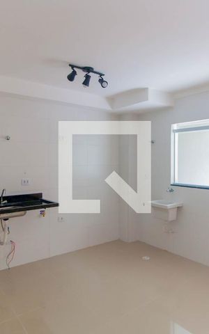 Casa de condomínio à venda com 33m², 1 quarto e sem vaga Casa de condomínio à venda com 33m², 1 quarto e sem vagaSala/Cozinha e Área de Serviço