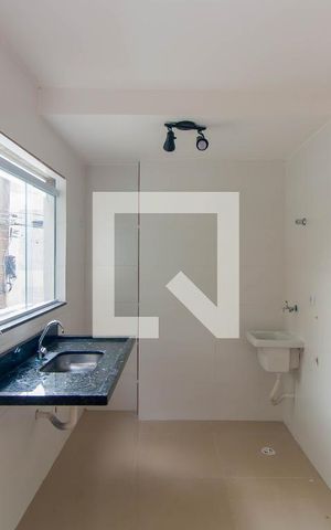 Casa de condomínio à venda com 44m², 2 quartos e sem vagaCozinha e Área de Serviço