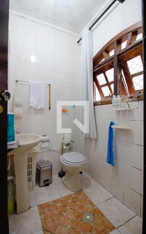 Casa de condomínio à venda com 140m², 3 quartos e 1 vaga Casa de condomínio à venda com 140m², 3 quartos e 1 vagaSuíte 2