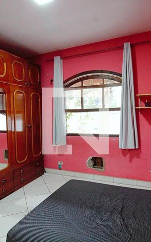 Casa de condomínio à venda com 140m², 3 quartos e 1 vaga Casa de condomínio à venda com 140m², 3 quartos e 1 vagaSuíte 2