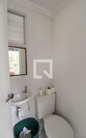 Apartamento à venda com 106m², 3 quartos e 1 vaga Apartamento à venda com 106m², 3 quartos e 1 vagaBanheiro de Serviço