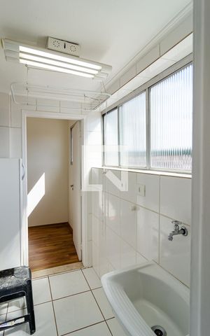 Apartamento à venda com 65m², 3 quartos e 2 vagas Apartamento à venda com 65m², 3 quartos e 2 vagasLavanderia