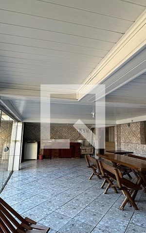 Casa à venda com 160m², 3 quartos e 1 vagaÁrea Externa
