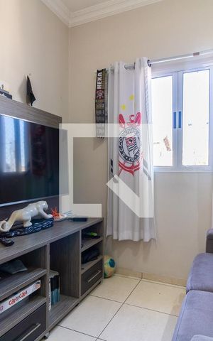 Casa para alugar com 670m², 6 quartos e 8 vagas Casa para alugar com 670m², 6 quartos e 8 vagasQuarto 4