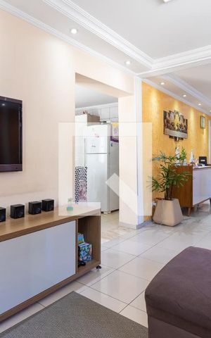 Casa para alugar com 670m², 6 quartos e 8 vagas Casa para alugar com 670m², 6 quartos e 8 vagasSala