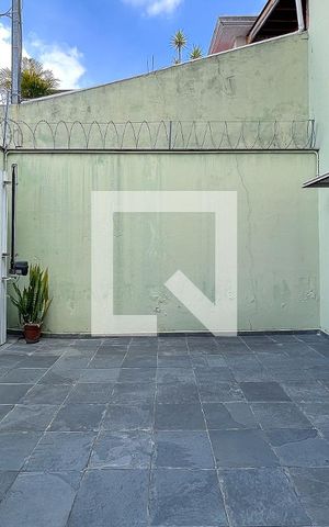 Casa à venda com 240m², 4 quartos e 4 vagasGaragem