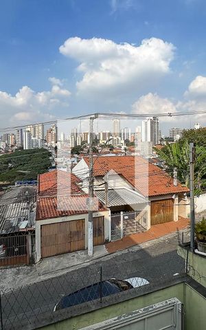 Casa à venda com 240m², 4 quartos e 4 vagasVista