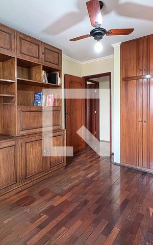 Casa à venda com 240m², 4 quartos e 4 vagasQuarto 2
