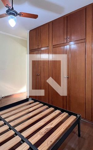 Casa à venda com 240m², 4 quartos e 4 vagasQuarto 4 - Suíte