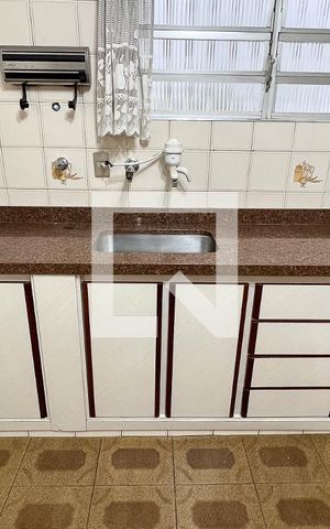 Casa à venda com 240m², 4 quartos e 4 vagasCozinha