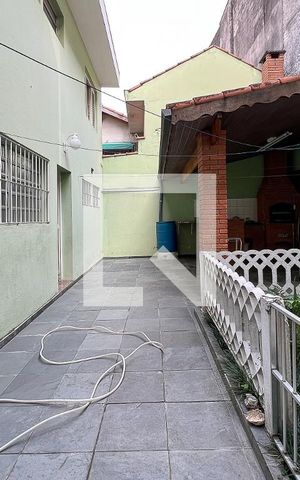 Casa à venda com 240m², 4 quartos e 4 vagasQuintal 