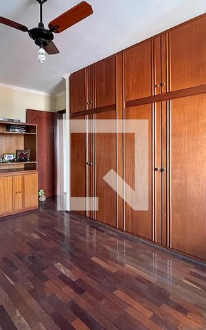 Casa à venda com 240m², 4 quartos e 4 vagasQuarto 1