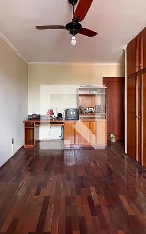 Casa à venda com 240m², 4 quartos e 4 vagasQuarto 1