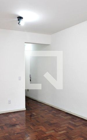 Apartamento para alugar com 34m², 1 quarto e sem vagaSala + Quarto