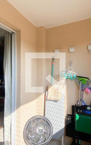 Apartamento à venda com 68m², 3 quartos e 1 vaga Apartamento à venda com 68m², 3 quartos e 1 vagaVaranda