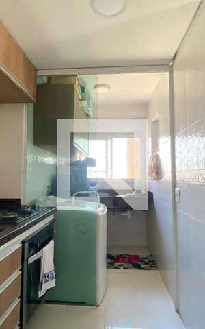 Apartamento à venda com 68m², 3 quartos e 1 vaga Apartamento à venda com 68m², 3 quartos e 1 vagaCozinha e Área de Serviço