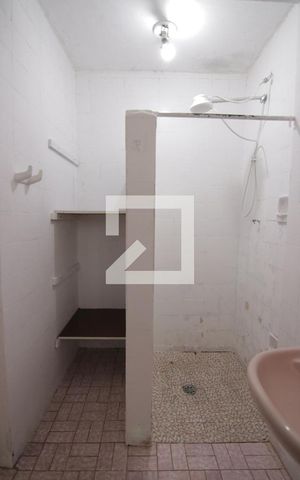 Casa à venda com 280m², 3 quartos e 2 vagasBanheiro