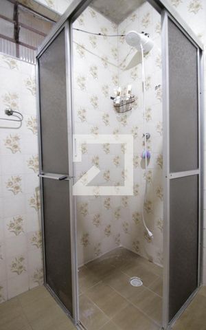Casa à venda com 280m², 3 quartos e 2 vagasBanheiro