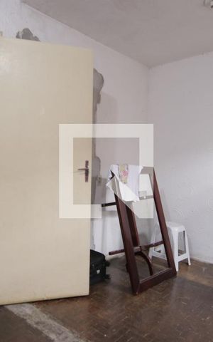 Casa à venda com 280m², 3 quartos e 2 vagasQuarto