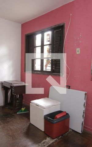 Casa à venda com 280m², 3 quartos e 2 vagasQuarto