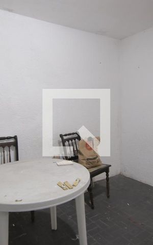 Casa à venda com 280m², 3 quartos e 2 vagasQuarto