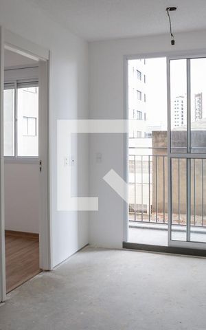 Apartamento para alugar com 36m², 2 quartos e sem vaga Apartamento para alugar com 36m², 2 quartos e sem vagaSala