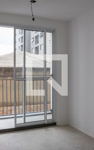 Apartamento para alugar com 36m², 2 quartos e sem vaga Apartamento para alugar com 36m², 2 quartos e sem vagaSala
