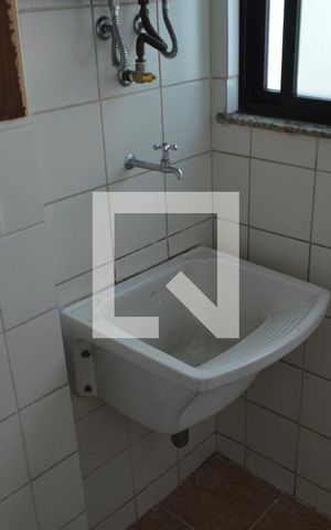 Apartamento à venda com 87m², 3 quartos e 1 vagaÁrea de Serviço