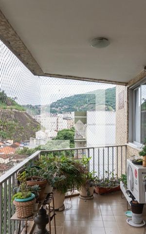 Apartamento à venda com 240m², 4 quartos e 2 vagasVaranda da Sala