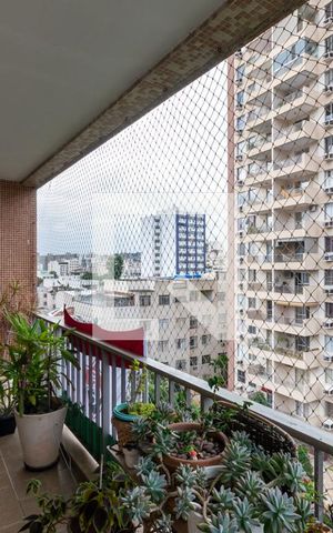Apartamento à venda com 240m², 4 quartos e 2 vagasVaranda da Sala