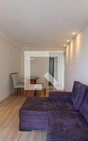 Apartamento à venda com 55m², 2 quartos e 1 vagaSala