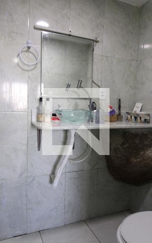 Casa à venda com 285m², 3 quartos e sem vagaBanheiro da Suíte