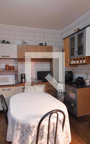 Casa à venda com 223m², 3 quartos e 2 vagasCozinha