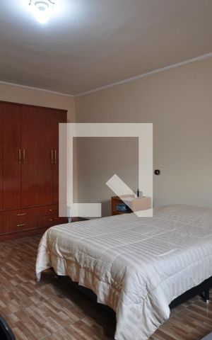 Casa à venda com 223m², 3 quartos e 2 vagasQuarto 1
