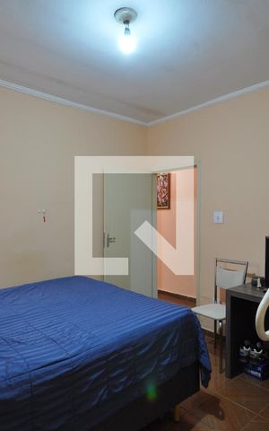 Casa à venda com 223m², 3 quartos e 2 vagasQuarto 3