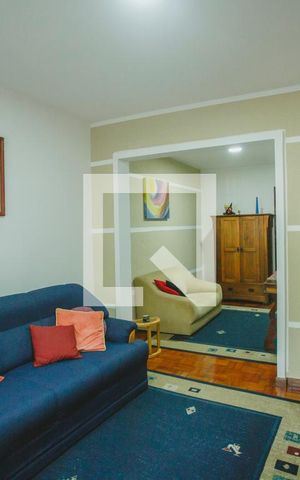 Casa à venda com 110m², 2 quartos e sem vaga Casa à venda com 110m², 2 quartos e sem vagaSala de Estar