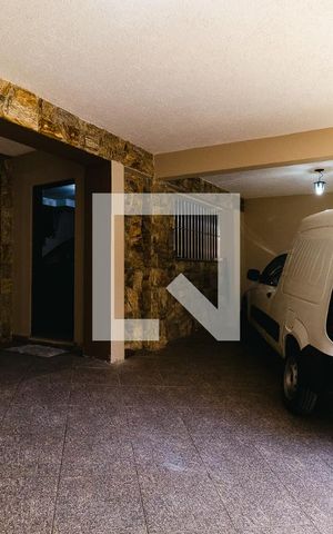 Casa à venda com 300m², 4 quartos e 3 vagasGaragem