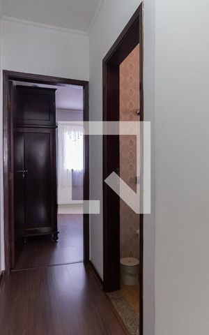 Casa à venda com 120m², 2 quartos e 1 vaga Casa à venda com 120m², 2 quartos e 1 vagaCorredor