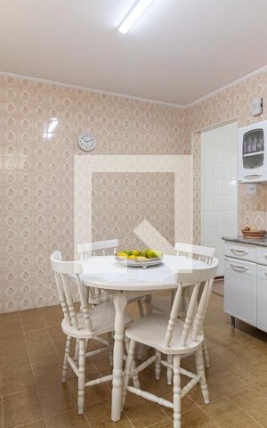 Casa à venda com 120m², 2 quartos e 1 vaga Casa à venda com 120m², 2 quartos e 1 vagaCozinha