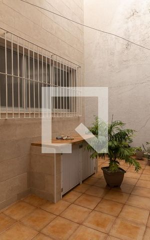 Casa à venda com 120m², 2 quartos e 1 vaga Casa à venda com 120m², 2 quartos e 1 vagaQuintal