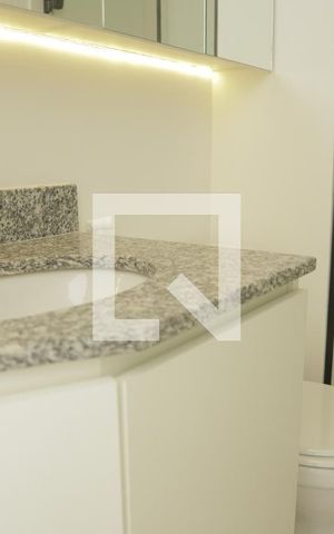Studio para alugar com 24m², 1 quarto e sem vagaBanheiro do Studio