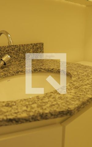 Studio para alugar com 24m², 1 quarto e sem vagaBanheiro do Studio